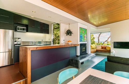 Omiha Casa | LA CASA DEL ÁRBOL DE LA ISLA: Costa y país