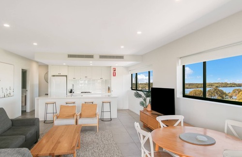 Tweed Heads Apartamento | The Ivory 20 - Modern & Pet Friendly in Tweed Heads - Min. 3 night stays!