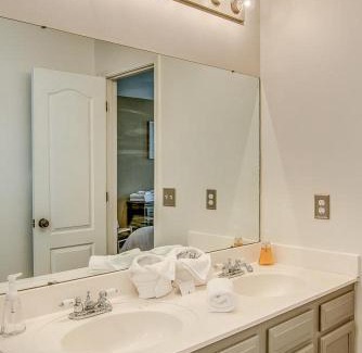 Hope Gardens Casa | The Jackson Cottage by Stay Local Nashville