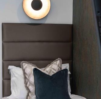 Kensington Hotel | The Jade