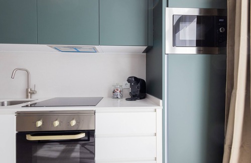 Jesus Apartamento | The Joaquin Sorolla Apartment IV by Florit Flats
