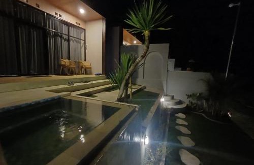 Toya Bungkah Cama Y Desayuno | The Jungle Sunrise Private Room and Jacuzzi