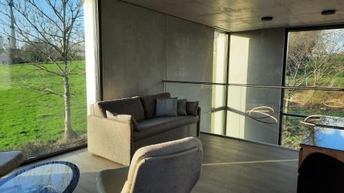 Brukom Casa | The Kettle House - Manor