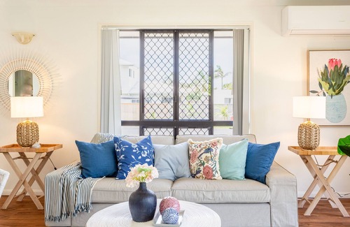 Farnborough Casa | The key here is to enjoy the access to the beach and the sunsets - sensational!