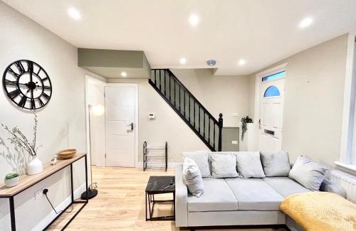 St Albans Casa | The Keyfield House - St Albans