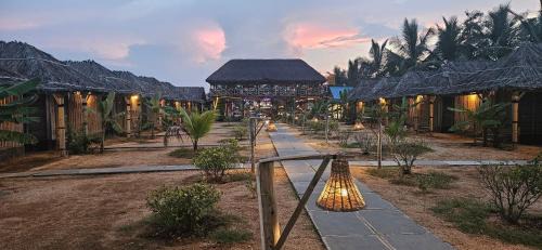 Kamalapur Complejo | The King On The Rocks Resort Hampi