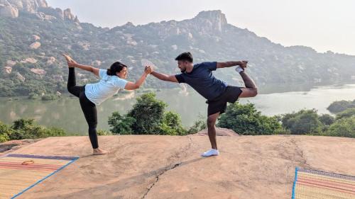 Kamalapur Complejo | The King On The Rocks Resort Hampi