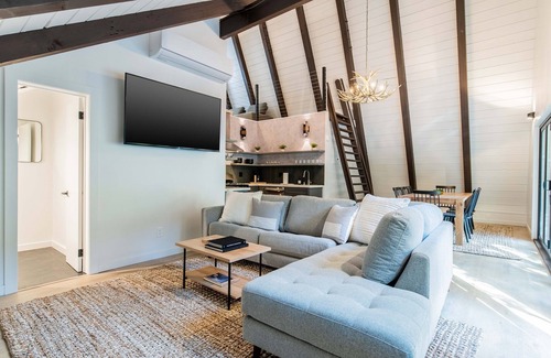 Lake Arrowhead Cabina | The Kingsley