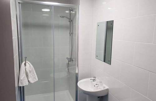 Birmingham Hotel | The Kingstanding Inn