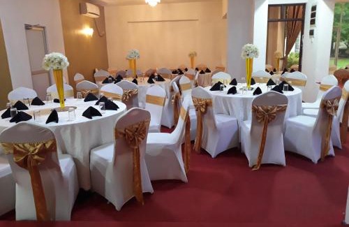 Kiribathgoda Hotel | The Kingston Hotel