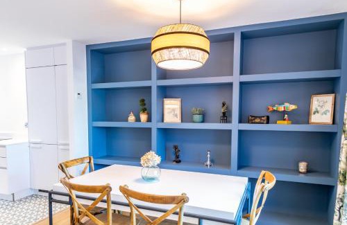 Kinsale Casa | The Kinsale 4 Center