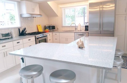 Provincetown Cabaña | La cabaña KLINE! 2 habitaciones-2. 5 Bath-Quiet West End