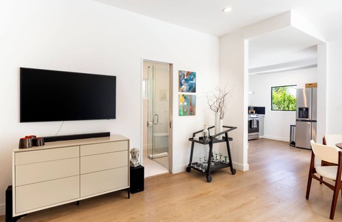 Little Tuscany Casa | The Knot is a charming Palm Springs property located conveniently in PS north