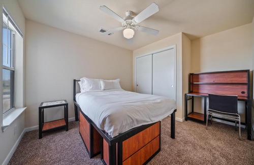 Bay Area Apartamento | The Kristi 432