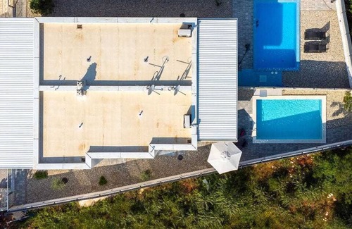 Milcetici Villa | The Krk Escape Villa by aneo travel