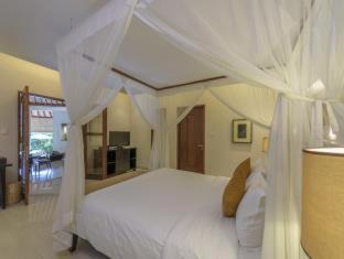 Petitenget Villa | The Kunja Villa-Hotel