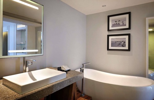 Downtown Kuta Complejo | The Kuta Beach Heritage Hotel Bali - Managed By AccorHotels