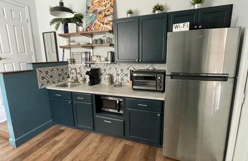 Lafayette Apartamento | The Lafayette 'Tiny Home' Apartment