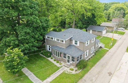Lake Geneva Casa | The Lake Geneva Lodge - Walkable tonDowntown & Beach