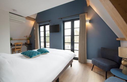 Meije Cama Y Desayuno | The Lake Inn