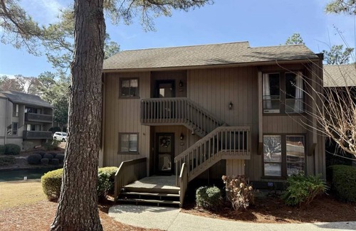 Pinehurst Condominio | The Lake Tee Summary: