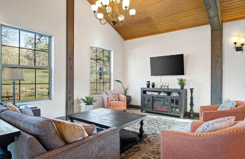 Yamhill Casa | The Lakehouse