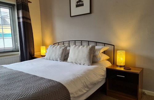 Rhayader Hotel | The Lamb and Flag Inn