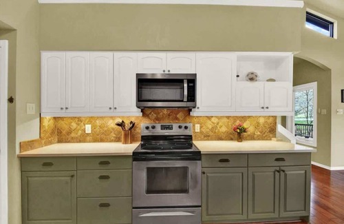 Bartonville Casa | The Land Fall Lodge S