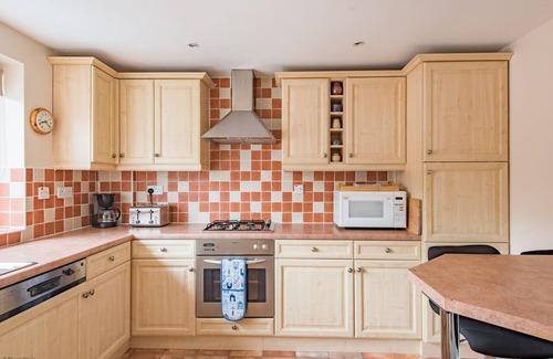 Hythe Casa | The Landing by Bloom Stays - ideal for families, close to beach and town centre