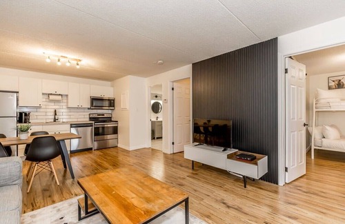 Collingwood Condominio | The Landing Pad - Condo in Collingwood