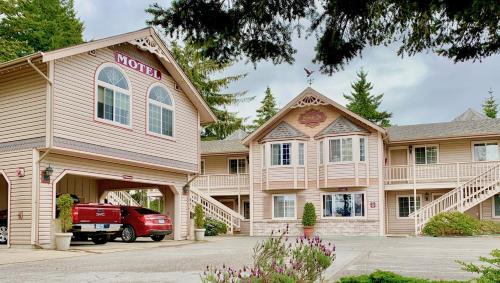 Florence Hotel | The Landmark Inn