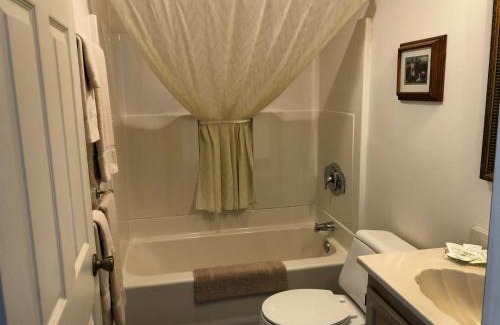 Florence Hotel | The Landmark Inn