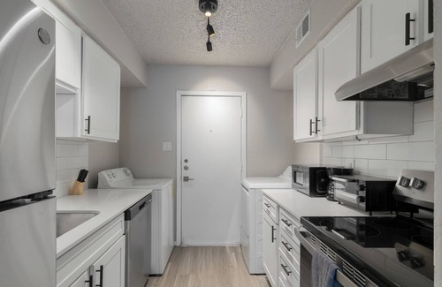 North Arlington Apartamento | The Landry 129 | Spacious and Cozy 1 Bedroom 1bth