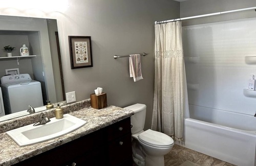 Lansing Condominio | The Lansing Historic Retreat