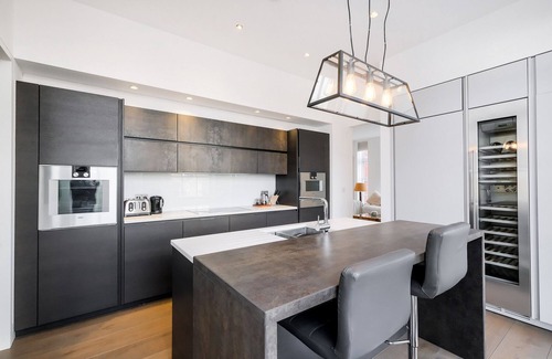 St. Mary's Park Apartamento | The Lanterns | Pro-Managed