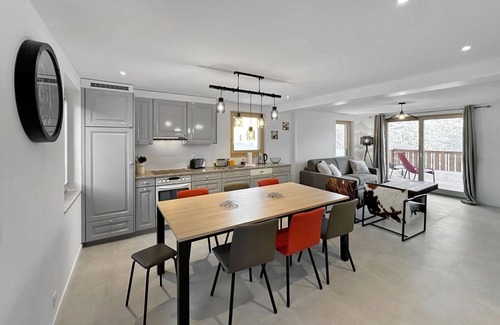 Granges Apartamento | The Laughing Cow - 10 mns from Sion and ski