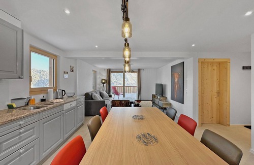 Granges Apartamento | The Laughing Cow - 10 mns from Sion and ski