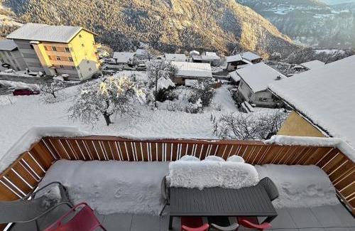 Granges Apartamento | The Laughing Cow - 10 mns from Sion and ski