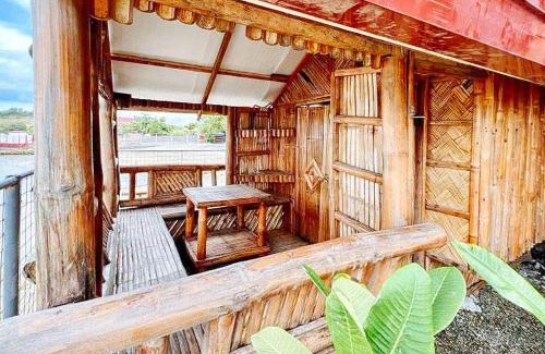 Lian Hotel | The Lavana Villa Del Matabungkay by RedDoorz