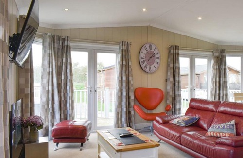 Stretham Casa | The Lazy Otter No 39-UK30748