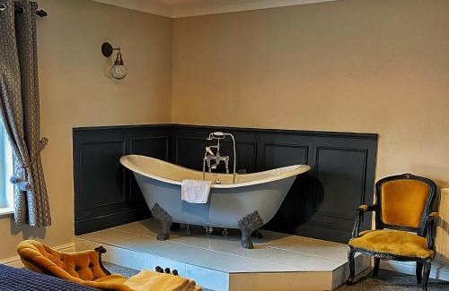 Dogdyke Hotel | The Leagate Inn