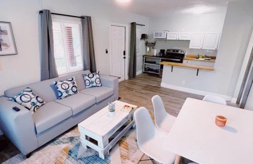 Coral Ridge Apartamento | The Leeward Apartments By Lowkl
