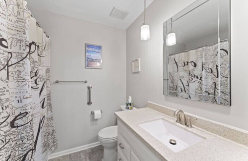 Lenexa Casa | The Legendary Lenexa