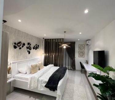 Accra Apartamento | The Lennox Luxury Apartment
