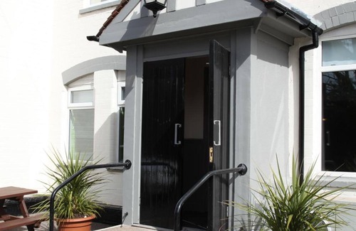 Tamworth Hotel | The Liberal House