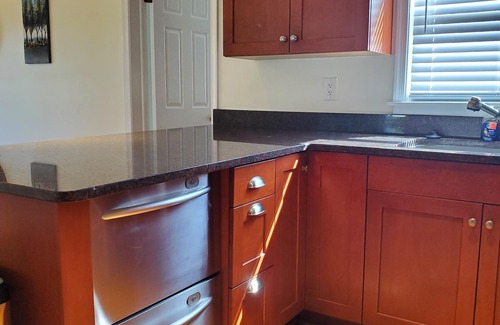 Selbyville Casa | The Lighthouse Cottage. Close to Ocean City, MD and Fenwick Island, DE. PETS OK