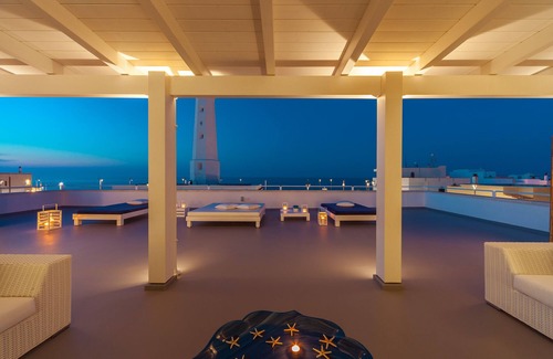 Torre Canne Casa | el faro en la playa