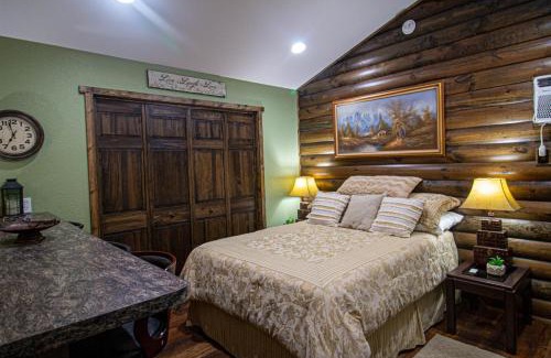 Robbinsville Casa | The Lil House