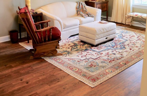 Crisp Cabaña | The Lindell House Fully handicapped equipped country cottage