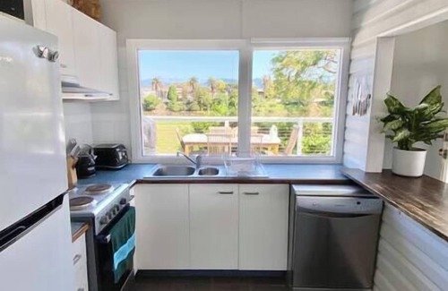 South Murwillumbah Casa | The Little River Cottage - Riverfront Retreat